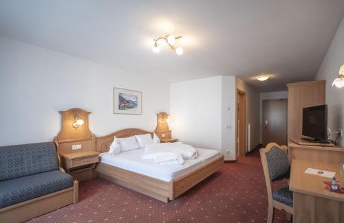Lutago Hotel | Hotel Garni Schneider