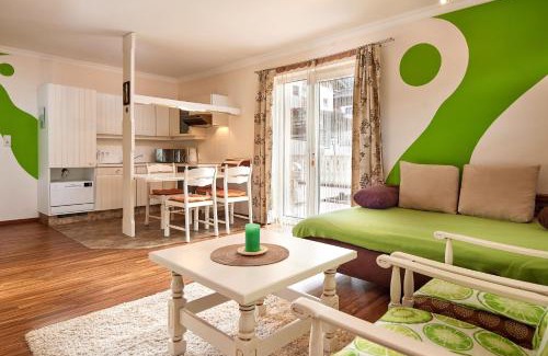 Flachau Apartment | Hotel Garni Tannenhof