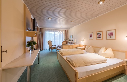 Lengfelden Hotel | Hotel Gasthof Bräuwirth