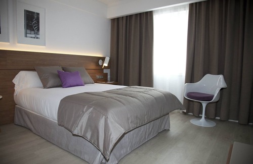 El Ensanche Zona Nuova Hotel | Hotel Gelmírez
