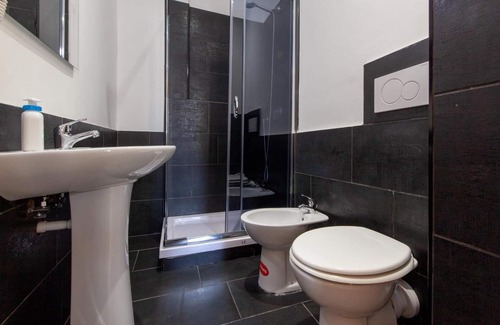 Genoa Historical Centre Hotel | Hotel Genziana