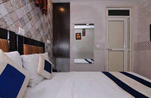 Kalkaji Hotel | Hotel Gera's