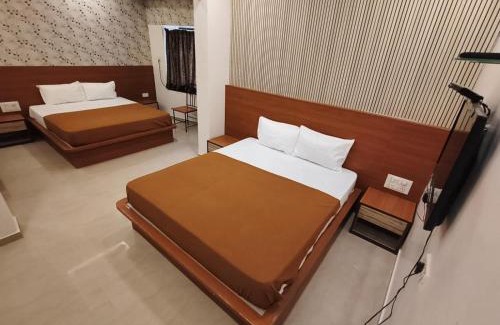 Kolhapur Hotel | Hotel Girija Residency