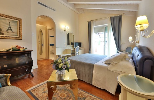 Milano Marittima Hotel | Hotel Globus, Sure Hotel Collection by Best Western