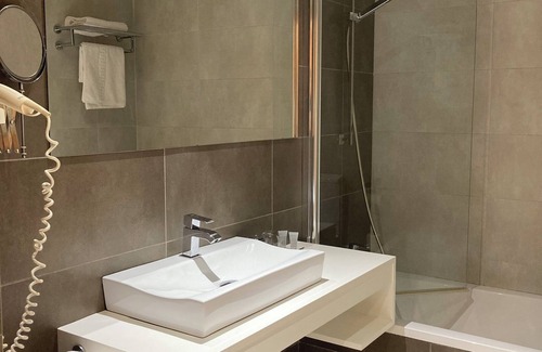 Vallromanes Hotel | Hotel Golden Barcelona