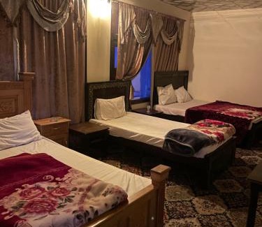 Azad Kashmir House | Hotel Golden Eyes & Restaurant
