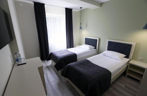Yavory Hotel | Hotel Golden lemon Готель Золотий лимон