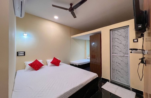 Vashi Hotel | Hotel Golden suites Vashi Navi mumbai