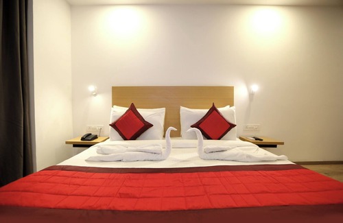 Ghaziabad Hotel | Hotel Golden World
