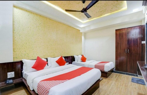 Ahmedabad Hotel | Hotel Govindam Inn