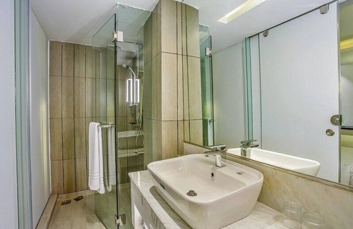 Dhaka Hotel | Hotel Grace 21