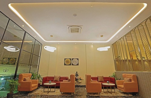 Hyderabad Hotel | Hotel Grand Continent Gachibowli, US Consulate