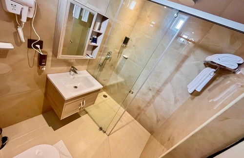 Hyderabad Hotel | Hotel Grand Continent Premier Banjara Hills, Hyderabad