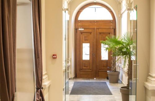 Pancevo Hotel | Hotel Grand Hedonist