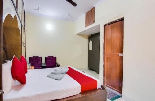 Delhi Hotel | HOTEL GRAND VILLA Laxmi Nagar