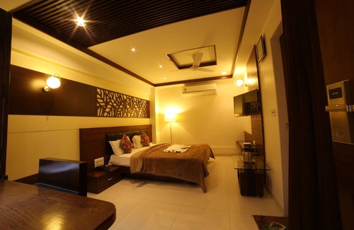 Surat Hotel | Hotel Grandpragati