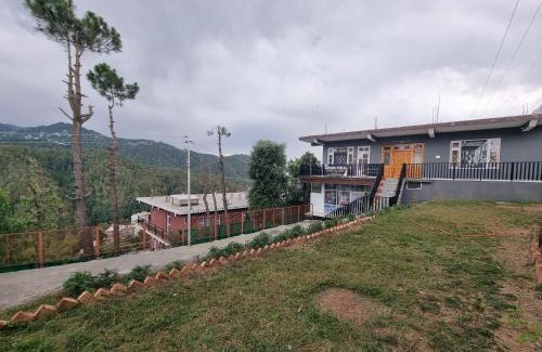 Banikhet Hotel | Hotel Green Field