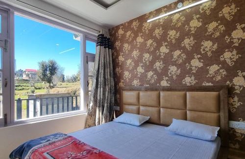 Banikhet Hotel | Hotel Green Field