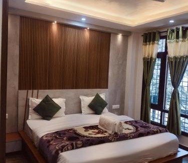 Shimla Resort | Hotel Green Forest View Mountain Touch