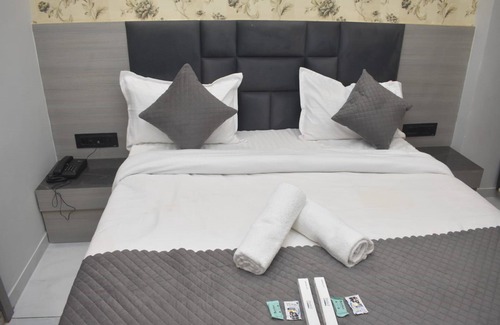 Naranpura Hotel | Hotel Green Fortune