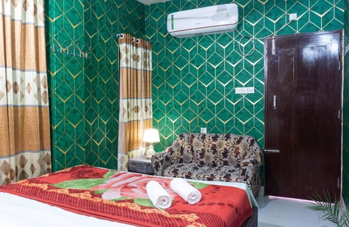 Dhaka House | Hotel Green Garden - Double Room - Non AC