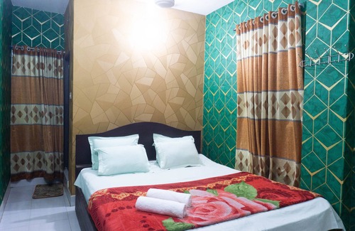 Dhaka House | Hotel Green Garden - Double Room - Non AC