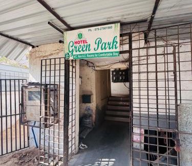 Ahmedabad Hotel | Hotel Green Park,Ahmedabad