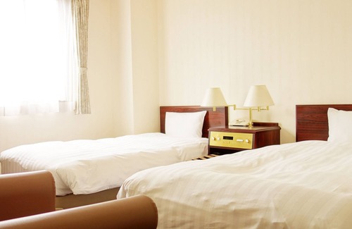 Kokubuncho Hotel | Hotel Green With