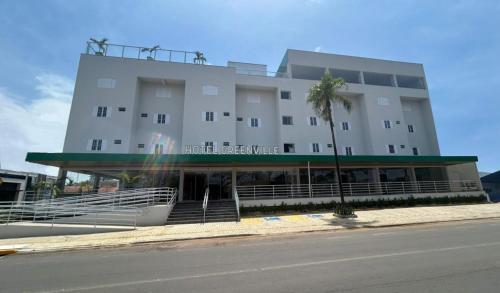 Primavera do Leste Hotel | Hotel Greenville by Slim Hotéis
