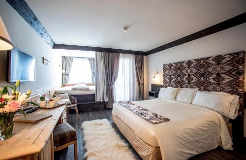 Livinallongo del Col di Lana Hotel | Hotel Grifone