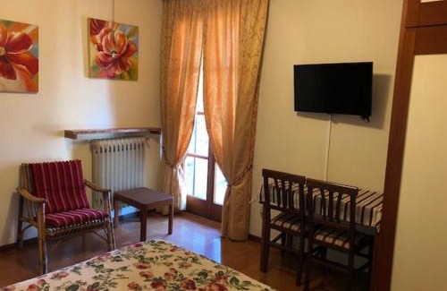 Sirmione Old Town Hotel | Hotel Grifone