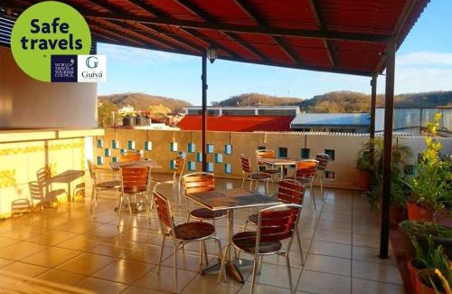 Crucecita Hotel | Hotel Guivá Huatulco