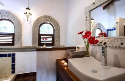 South Shore Hotel Area Hotel | Hotel Hacienda Maria Elena