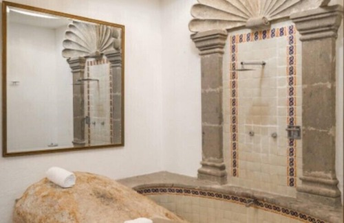 South Shore Hotel Area Hotel | Hotel Hacienda Maria Elena