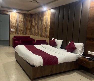 Mahipalpur Hotel | Hotel Hanuwant Palace