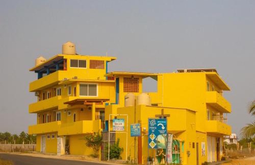 Zihuatanejo Hotel | Hotel Happy Beach