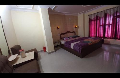 The Mall Hotel | Hotel Harbans