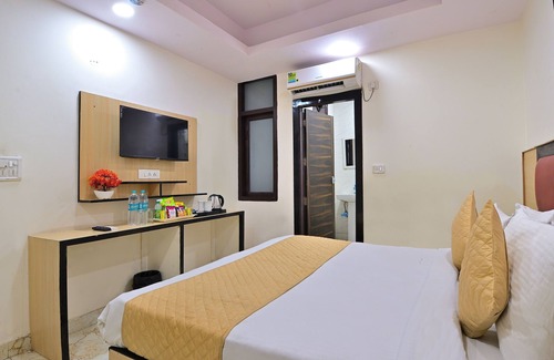 Noida Hotel | Hotel Hari International