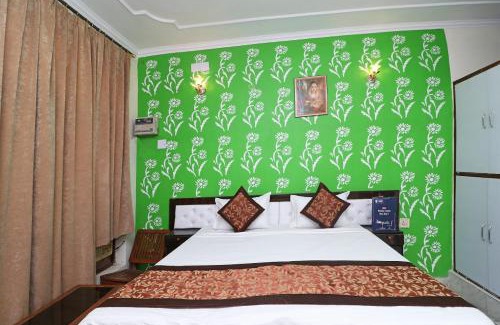 Noida Hotel | Hotel Hari Villa -Sec 11 Noida