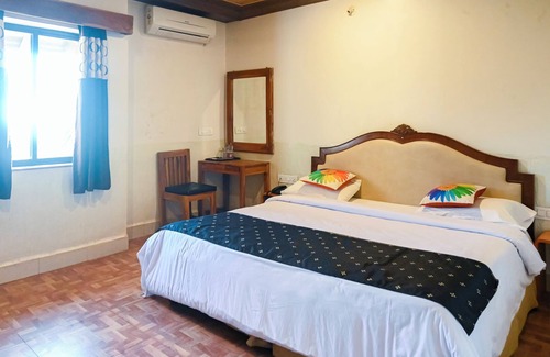 Chikhaldara Hotel | Hotel Harshawardhan