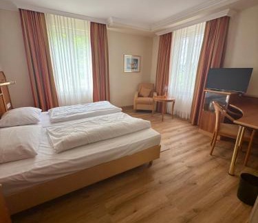 Bad Homburg v.d. Hoehe Hotel | Hotel Haus am Park