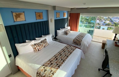 La Paz Hotel | Hotel HBlue Malecón