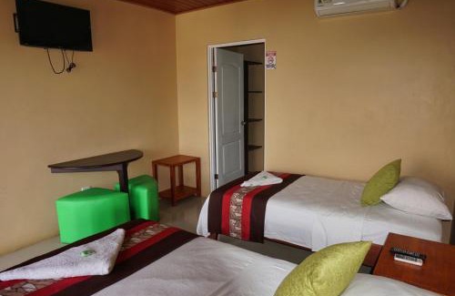 Los Chiles Hotel | Hotel Heliconia Los Chiles