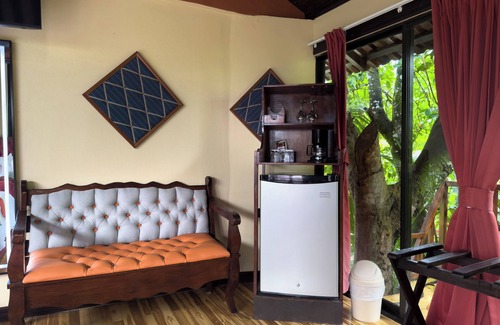 Penas Blancas Hotel | Hotel Heliconias Nature Inn & Hot Springs