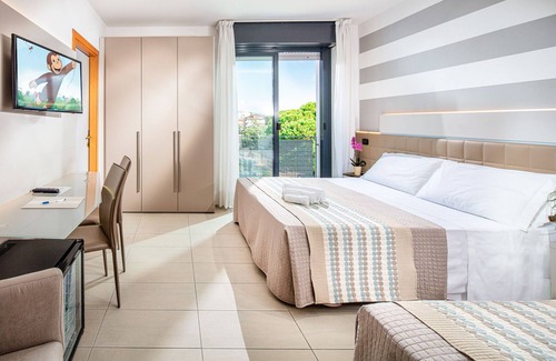 Lignano Pineta Hotel | Hotel Helvetia