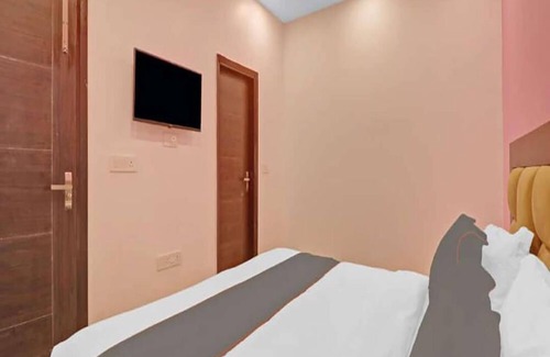 Hari Nagar Hotel | Hotel Heven