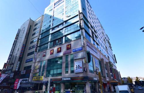 Changwon Hotel | Hotel Highfere, Shin