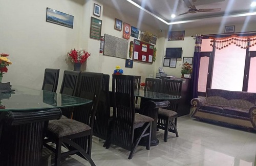 Dharamshala Hotel | Hotel Hillora Mcleodganj
