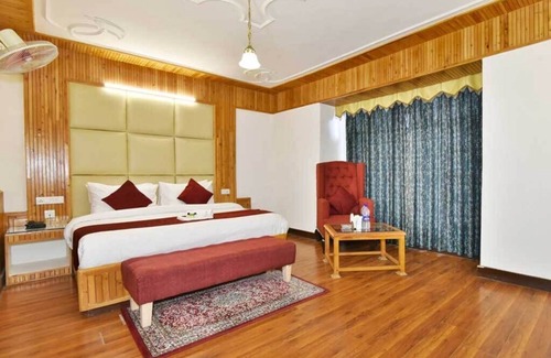 New Manali Hotel | Hotel Himgiri Manali