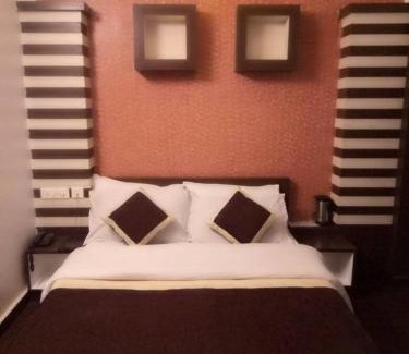 Gopalbari Hotel | Hotel Holiday Home